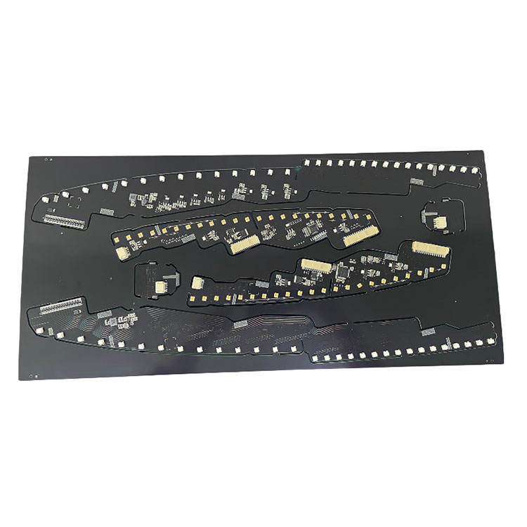 Elaborazione di schede PCB per luci a LED automobilistiche