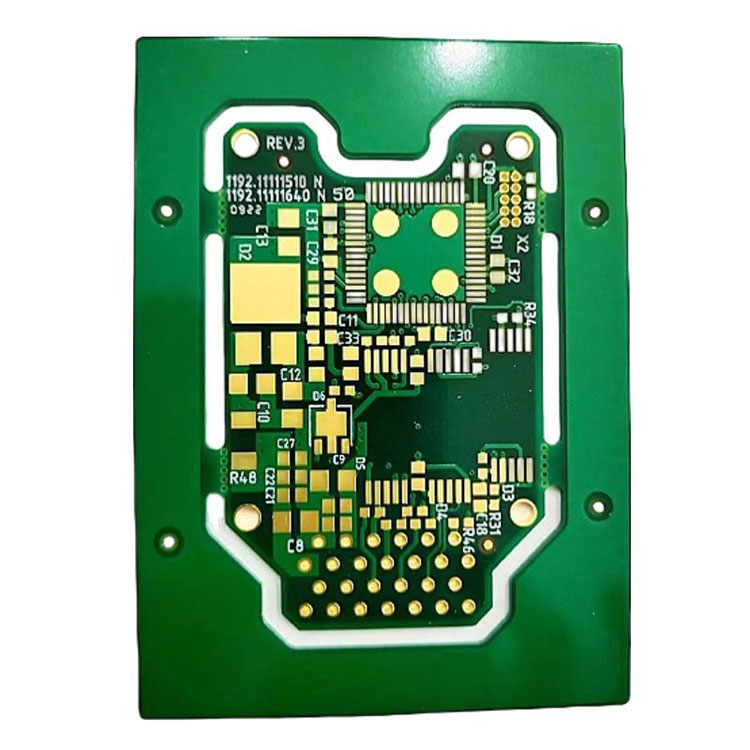 PCB con foro sepolto cieco